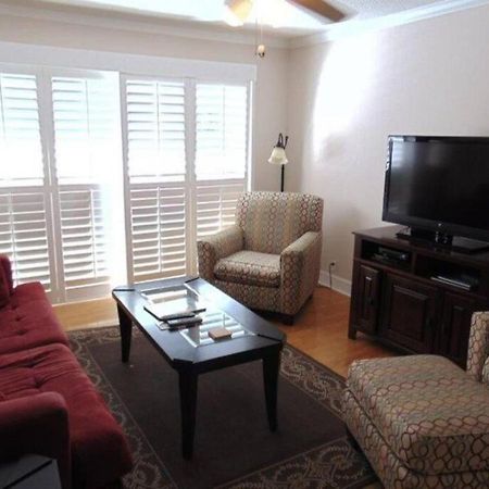 W2 Ocean Walk Resort Upstairs 2 Bed King And Two Twins Next To Back Pool St. Simons Island Bagian luar foto