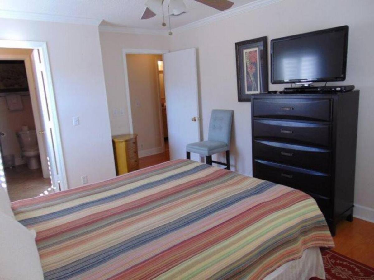 W2 Ocean Walk Resort Upstairs 2 Bed King And Two Twins Next To Back Pool St. Simons Island Bagian luar foto