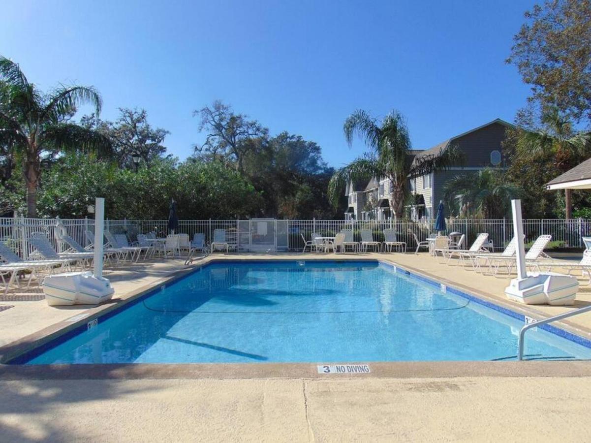W2 Ocean Walk Resort Upstairs 2 Bed King And Two Twins Next To Back Pool St. Simons Island Bagian luar foto