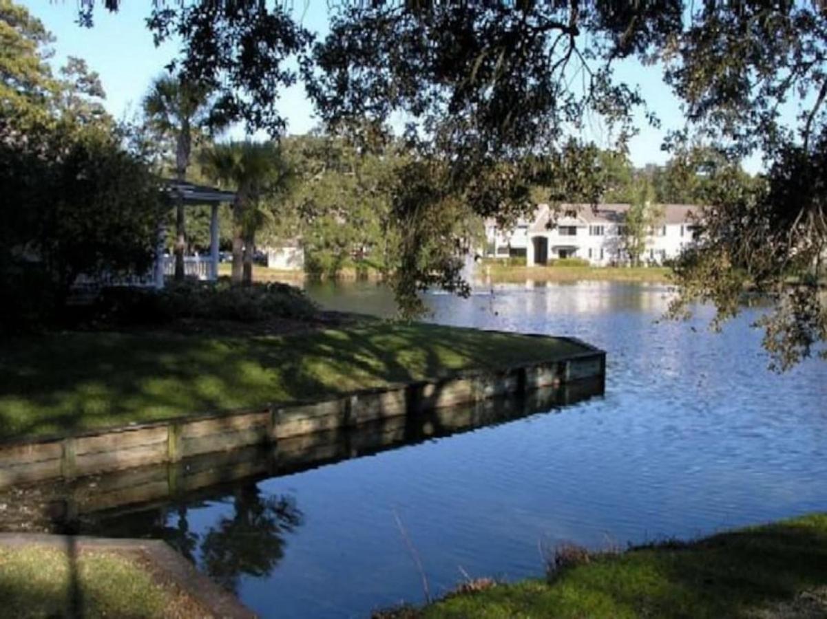 W2 Ocean Walk Resort Upstairs 2 Bed King And Two Twins Next To Back Pool St. Simons Island Bagian luar foto